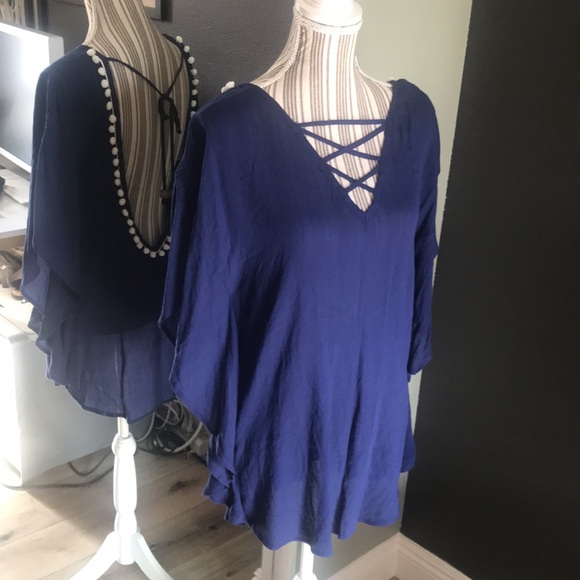 🔥1 hour sale - Francesca’s, bohemian blouse